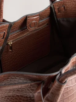 Lichtbruin - Belted Croc Shoulder Bag*Next New