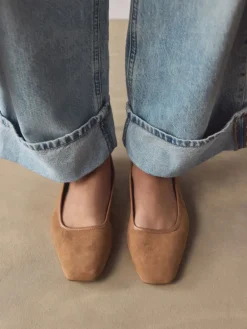 Lichtbruin - Forever Comfort® - Leren ballerina's met rechte neus*Next Hot