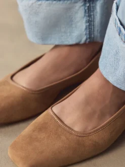 Lichtbruin - Forever Comfort® - Leren ballerina's met rechte neus*Next Hot