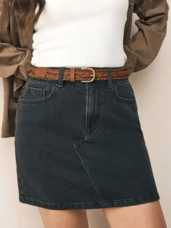 - Hand Plaited Leather Belt*Next New