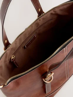 - Handtas met gesp*Next Best