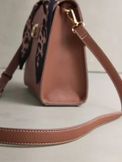 Lichtbruin - Scarf Hand Held Bag*Next New