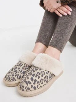 - Faux Fur Lined Suede Mule Slippers*Simply Be Clearance