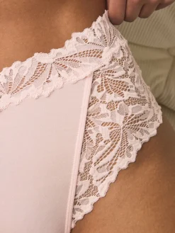 Lichtroze - Ultimate Comfort kanten slip verpakking van 2*Next Discount