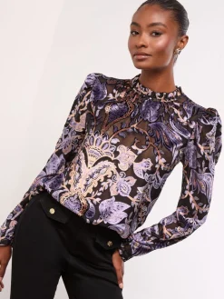 - Hoogsluitende blouse*Lipsy New