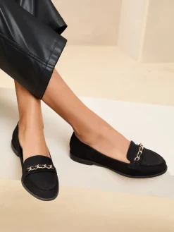 Instappers van Imitatiesuède met kettingrand*Lipsy New