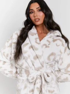 Leopard Print Cutwork Maxi Dressing Gown*Loungeable Hot