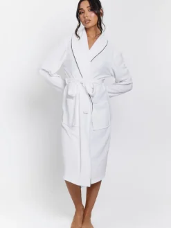 Lightweight Spa Robe*Loungeable Outlet