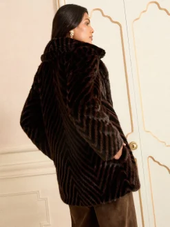 Chevron Faux Fur Coat*Love & Roses