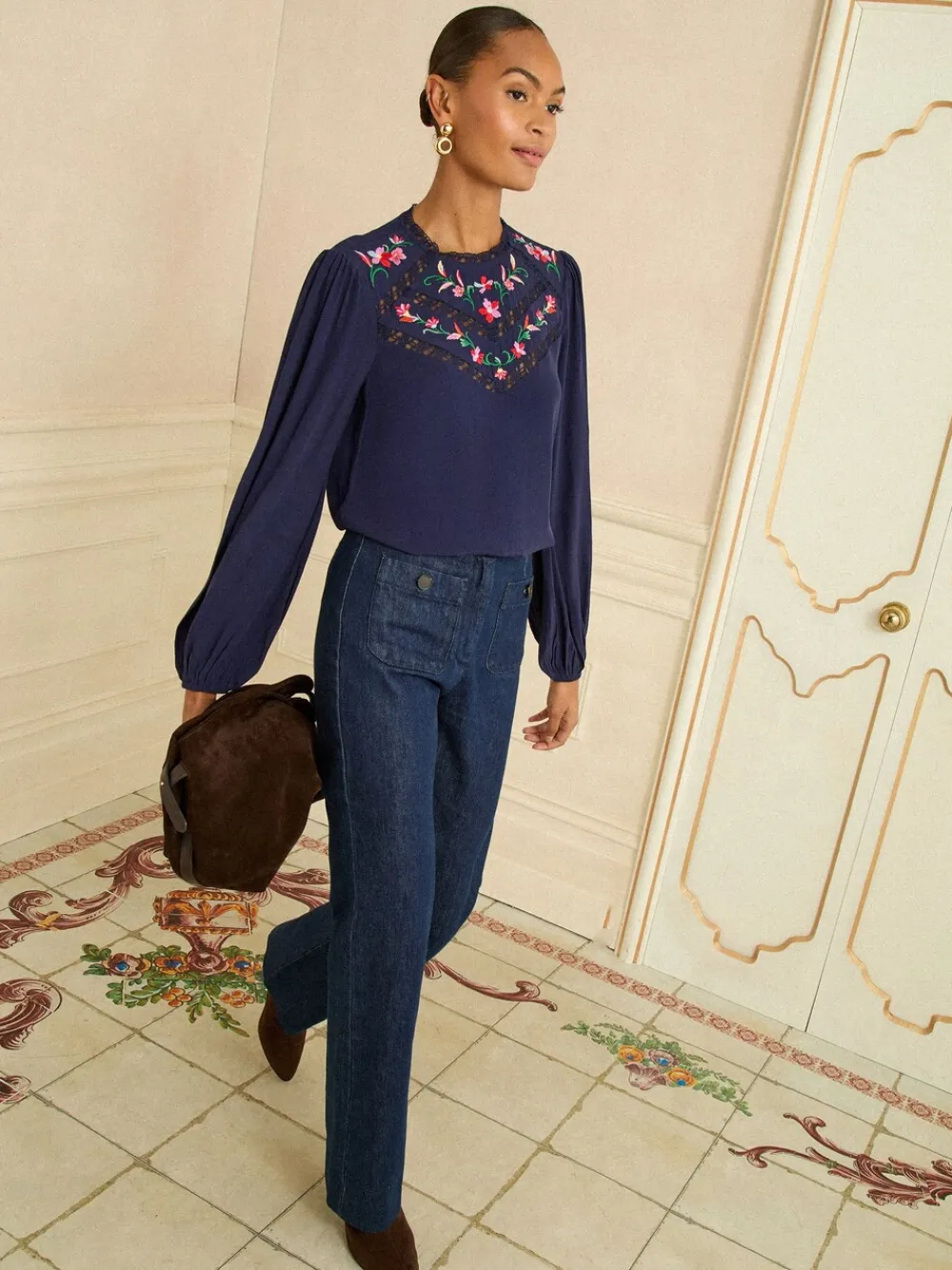 Embroidered Crew Neck Long Sleeve Blouse*Love & Roses Sale