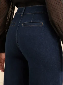 Getailleerde Jeans*Love & Roses Hot