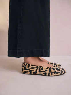 - Leren ballerina met ronde neus*Next Clearance