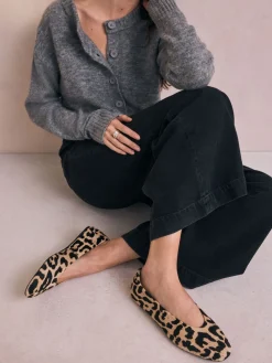 - Leren ballerina met ronde neus*Next Clearance