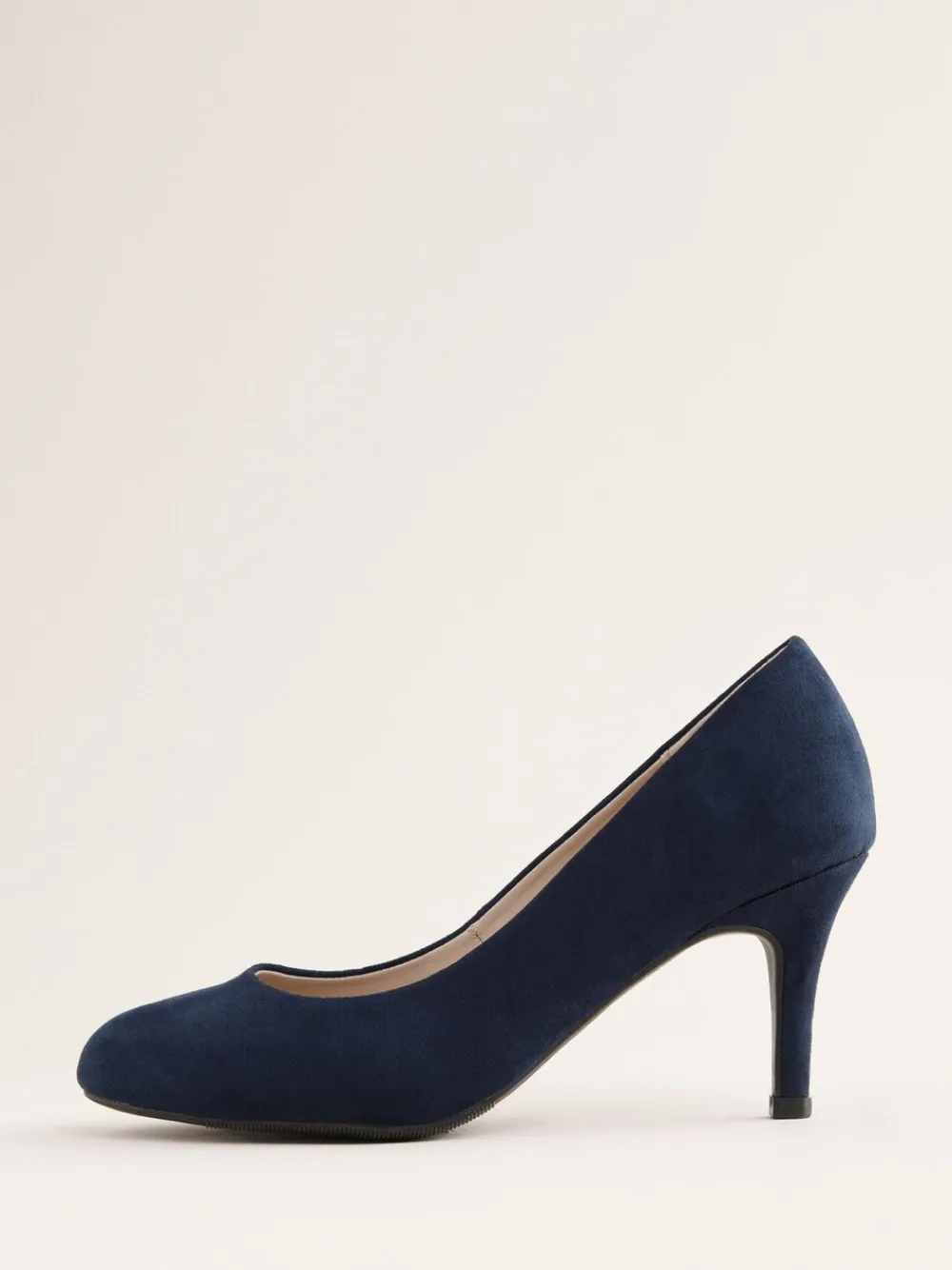 - - Pumps met lage stilettohak, ronde neus en van imitatie suède*Friends Like These Hot