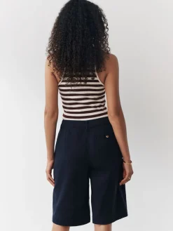 - Knielange short*Next Discount