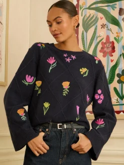 - Embroidered Detail Knitted Jumper*Love & Roses Online