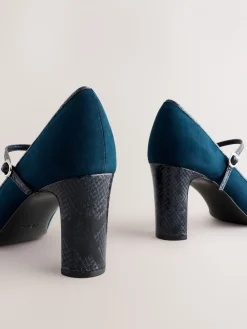 - Mary Jane-pumps met ronde neus en blokhak*Next Hot