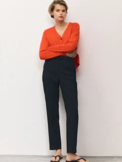 - Op maat gesneden smalle broek*Next Online