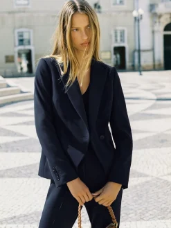 - Gabi maatsnit-kostuumblazer met enkele knoopsluiting*Reiss Outlet