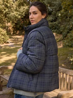 - Korte Gevoerde jas met afneembare mouwen*Next Discount