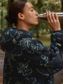 - Active jack met capuchon van borg*Next Sale