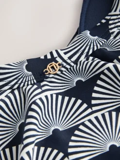 Marineblauw/wit met waaierprint - Vormgevend badpak met buikcorrectie*Next Hot