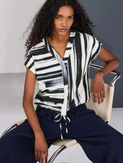 - V-Neck Short Sleeved Tie Waist Top*Next Online