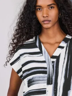 - V-Neck Short Sleeved Tie Waist Top*Next Online