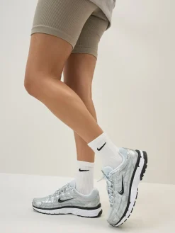 Metallic zilver - P6000 Trainers*Nike Hot