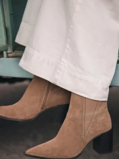 Noa Suede Block Heel Boots*Mint Velvet