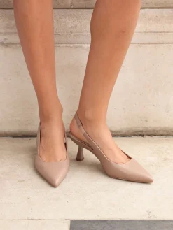 Mokka - Presley pumps met naaldhakken en spitse neus*Linzi Hot