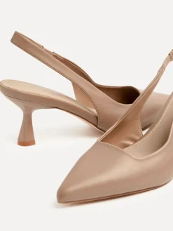 Mokka - Presley pumps met naaldhakken en spitse neus*Linzi Hot