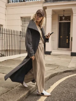 Mokkabruin - Soft Brushed Finish Barrel Leg Trousers*Next New