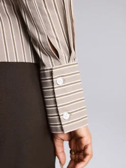 Mokkabruin gestreept - Fitted Stretch Essential Long Sleeve Shirt*Next Hot