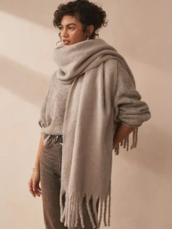 - Zware sjaal van geborstelde stof*Next Hot
