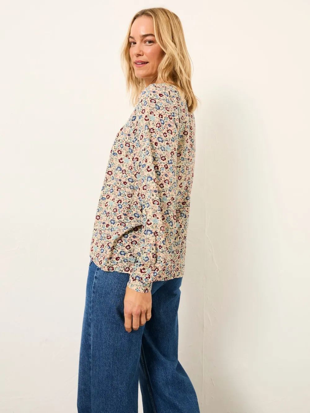 - FatFace Blouse*Fat Face