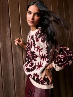 Naturel/Bordeauxrood - Statement trui met Paisley en ronde hals*Next Discount