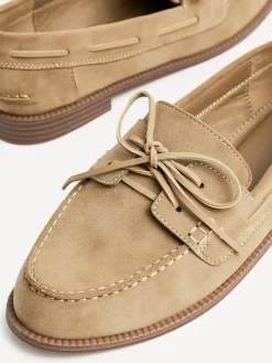 - Vanish Slip-On Loafers With Lace Detailing*Linzi Best