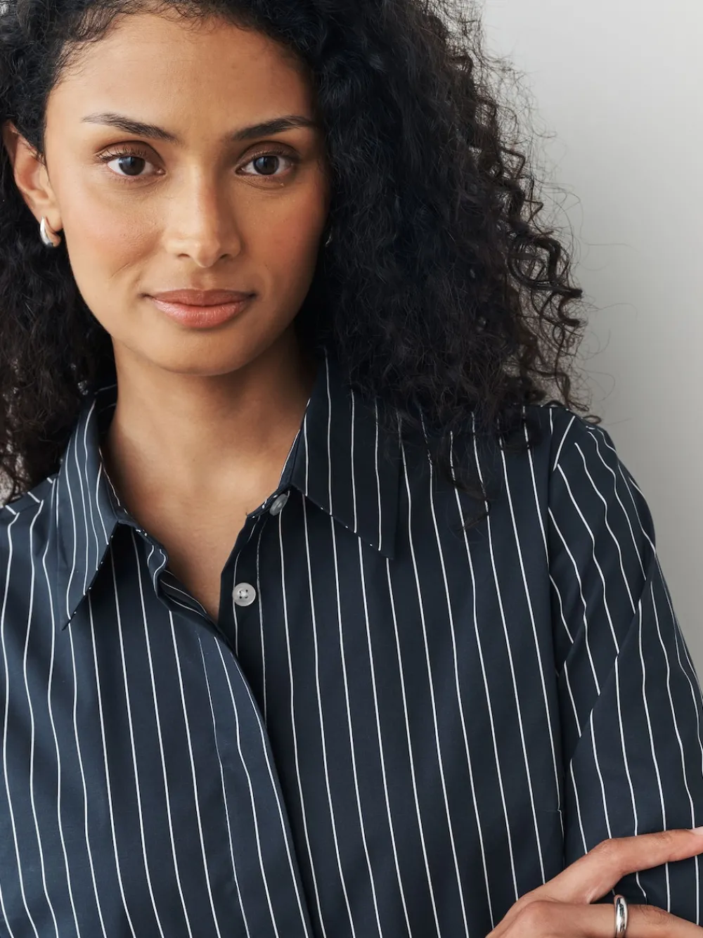 - Fitted Stretch Essential Long Sleeve Shirts 2 Pack*Next Outlet