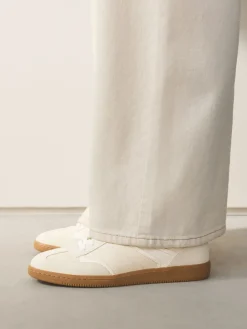 Neutraal - Forever Comfort® vetersneakers*Next Hot