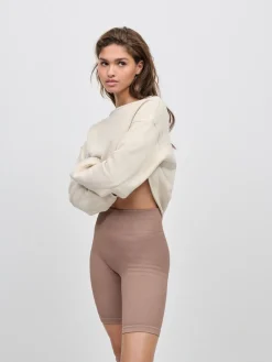 Neutraal - Geribbelde fietsshort met hoge taille*Next Online