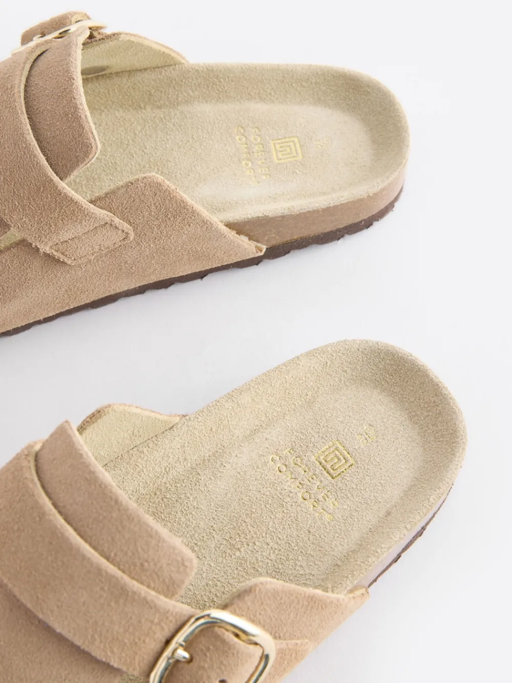 - Klompen met leren voetbed*Next Clearance