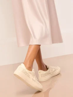 - Chunky Canvas Lace Up Sports Trainers*Lipsy New