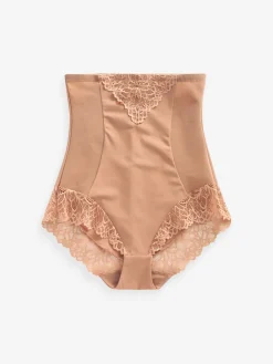 - Vormende slip met stevige buikcorrectie*Next Outlet