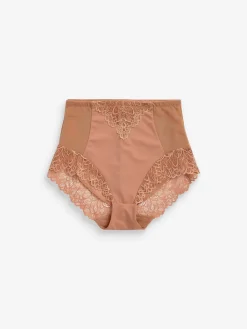 - Vormende slip met stevige buikcorrectie*Next Sale