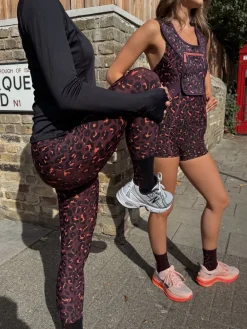 Leggings*Never Fully Dressed New