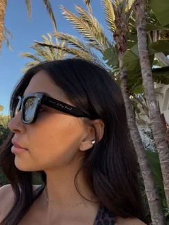 Wayfarer Sunglasses*Never Fully Dressed Hot