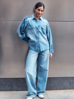 Normaal blauw - Jeans met wijde pijpen*Next Online