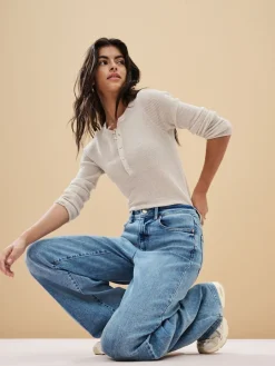 - Jeans met wijde pijpen*Next Hot