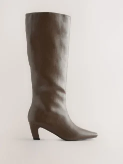 - Forever Comfort® - Kniehoge laarzen met gebogen hak*Next New